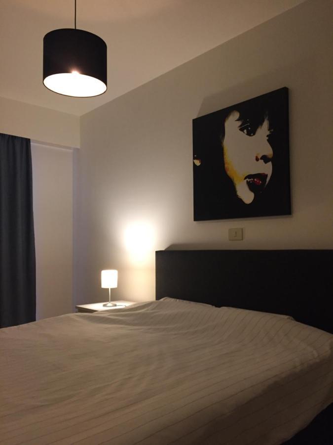 Rustig Appartement Met Zeezicht Dicht Bij Het Centrum ออสเทนด์ ภายนอก รูปภาพ