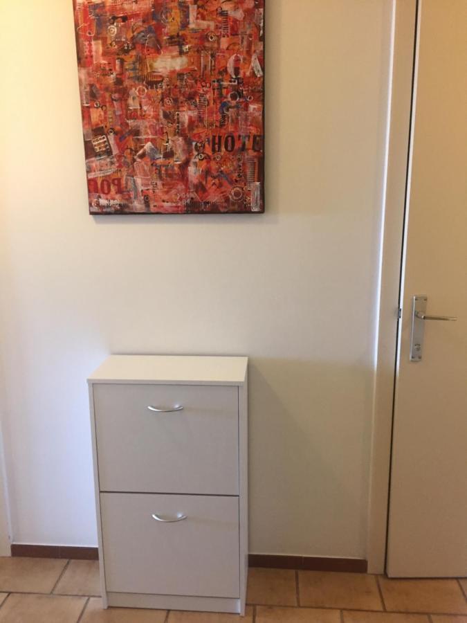 Rustig Appartement Met Zeezicht Dicht Bij Het Centrum ออสเทนด์ ภายนอก รูปภาพ